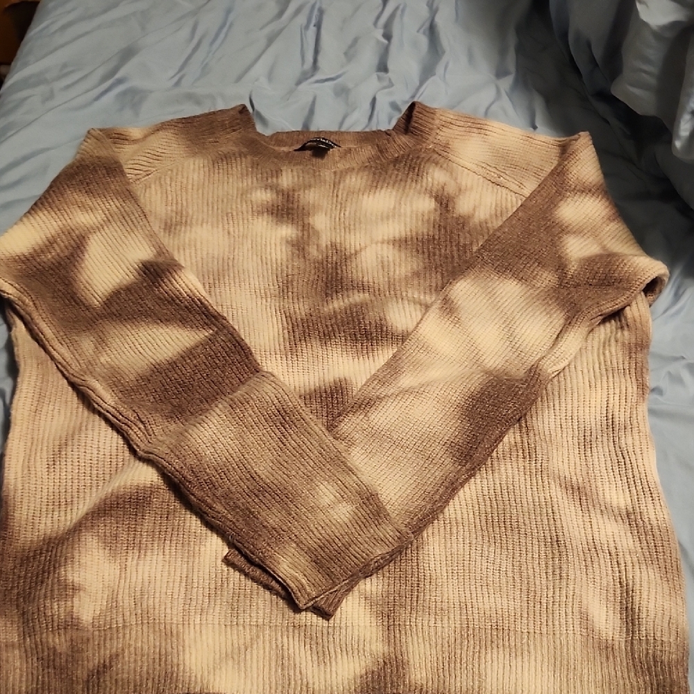 DAVI & DANI Cream and Brown Tie-Dye Sweater